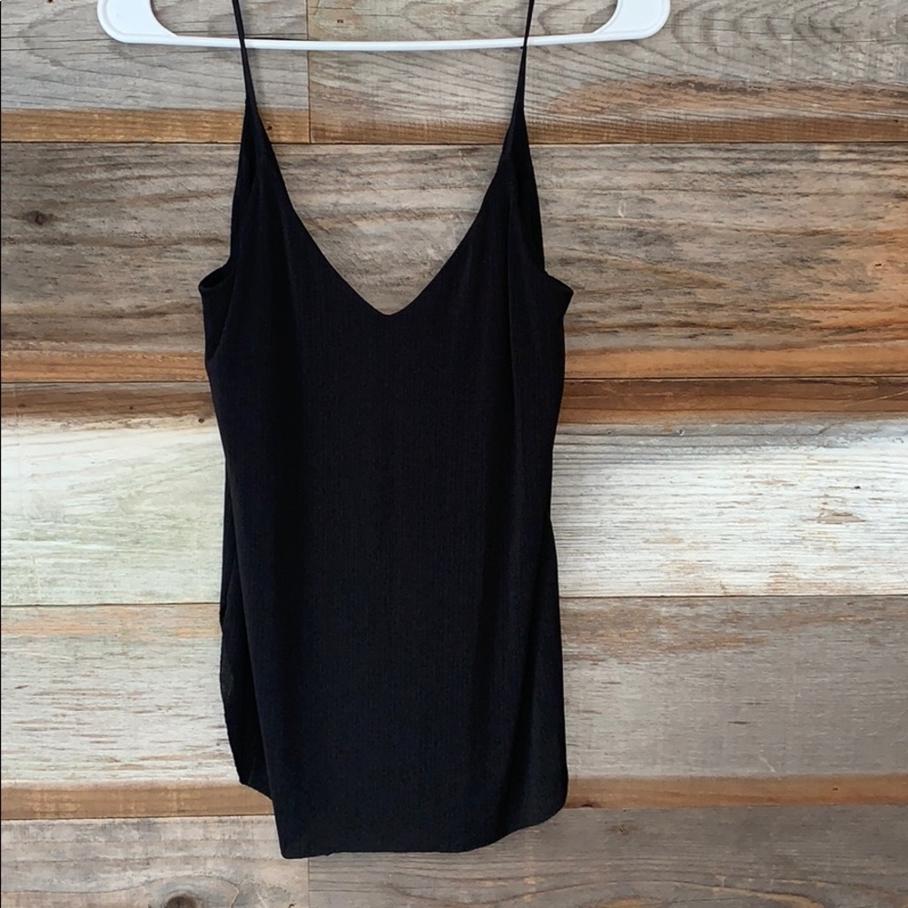 Express - Black V Neck Cami